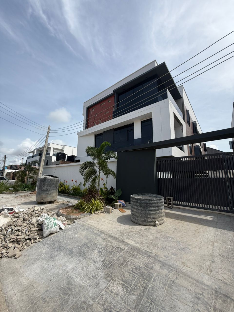 serviced 4-bedroom terrace duplex with BQ for sale in Lekki Phase 1