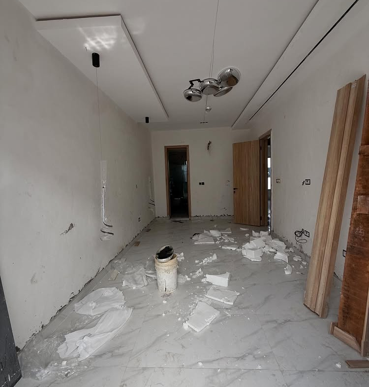 serviced 4-bedroom terrace duplex with BQ for sale in Lekki Phase 1
