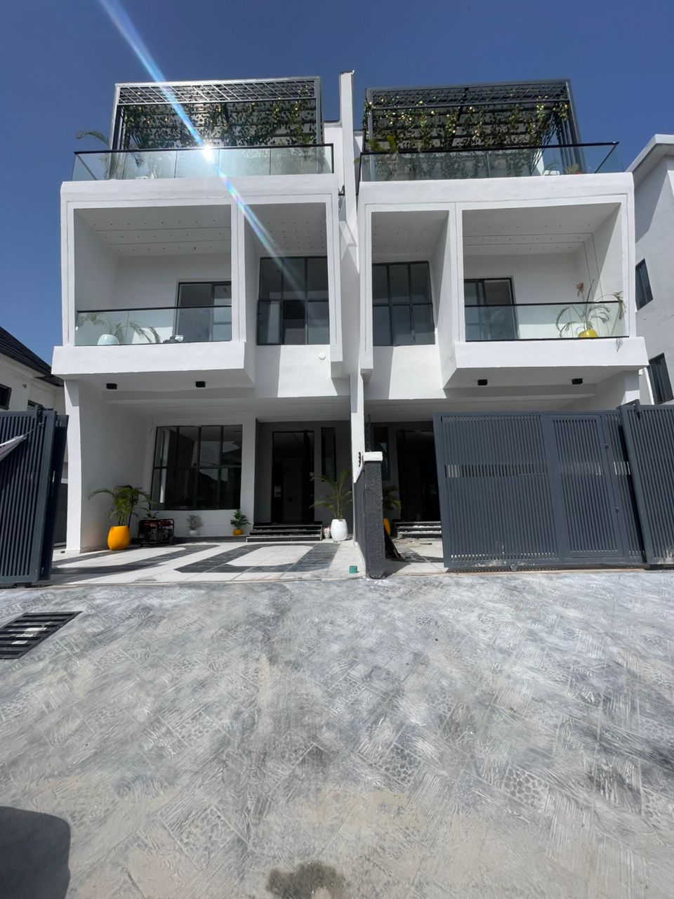 4-bedroom semi-detached duplex with BQ and swimming pool for sale in Ikota Lekki