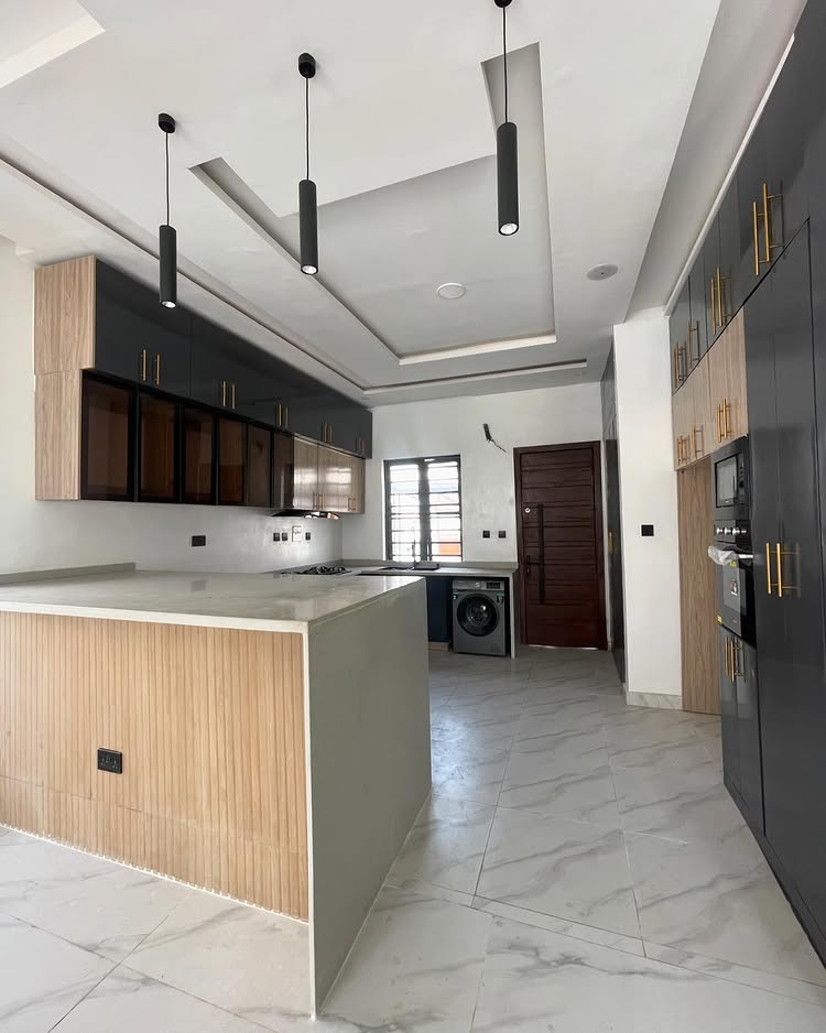 4-bedroom detached duplex with BQ, pool, and cinema for sale in Ikota Lekki