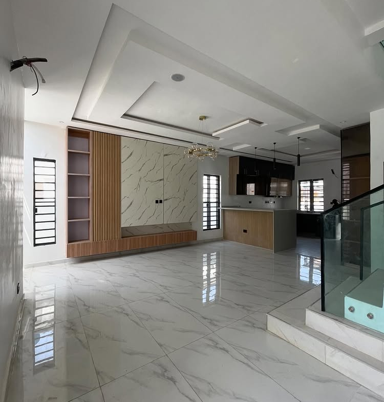 4-bedroom detached duplex with BQ, pool, and cinema for sale in Ikota Lekki