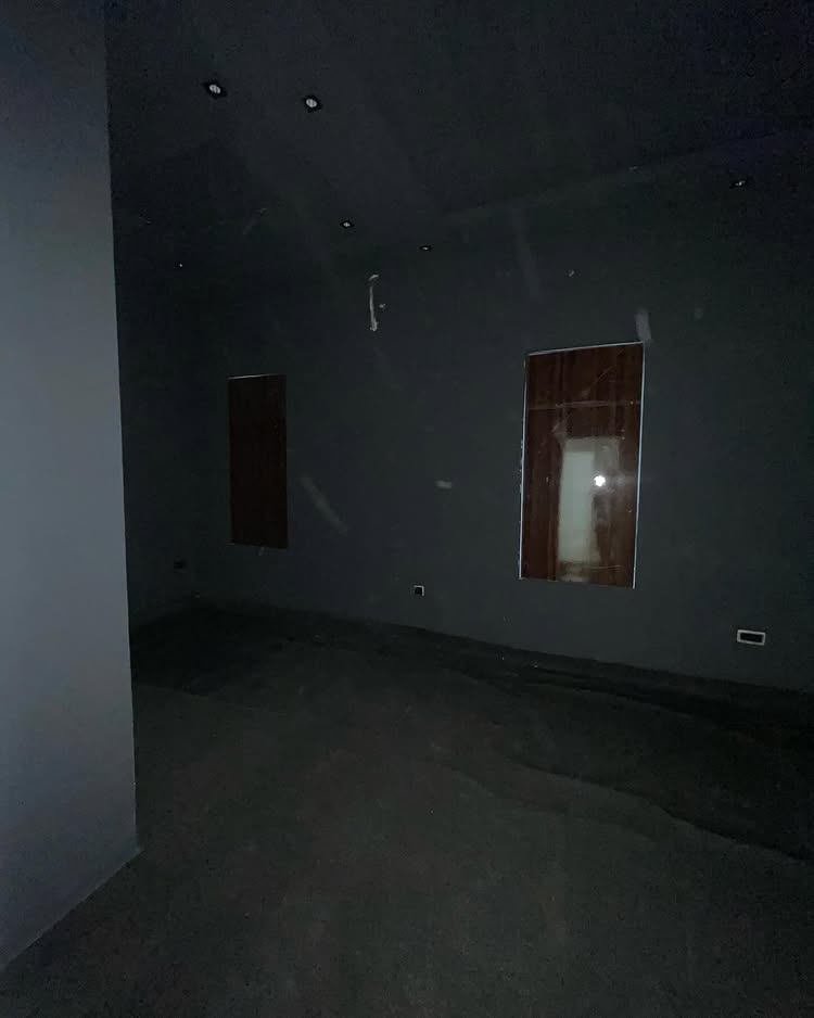 5-bedroom detached duplex with BQ, pool, and cinema for sale in Chevron