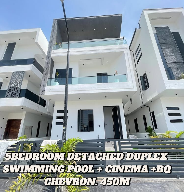 5-bedroom detached duplex with BQ, pool, and cinema for sale in Chevron
