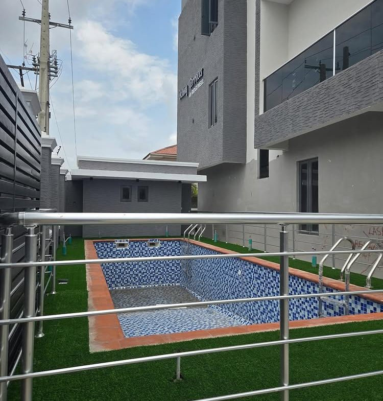 4-bedroom terrace duplex in Oniru Victoria Island