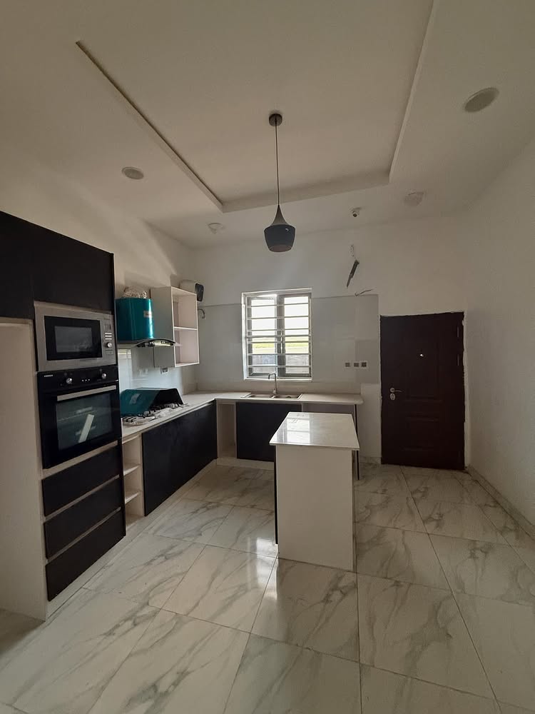 4-Bedroom Detached Duplex with BQ in Chevron Drive