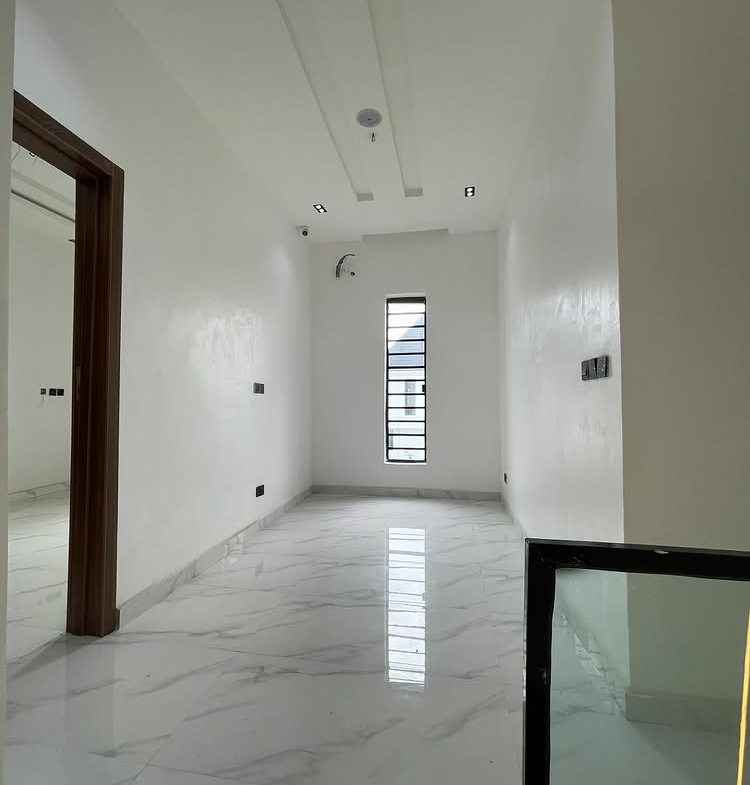 4-Bedroom Semi-Detached Duplex with BQ in Ikota Lekki