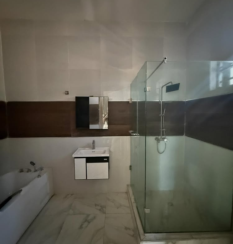 4-Bedroom Detached Duplex with BQ in Chevron Drive