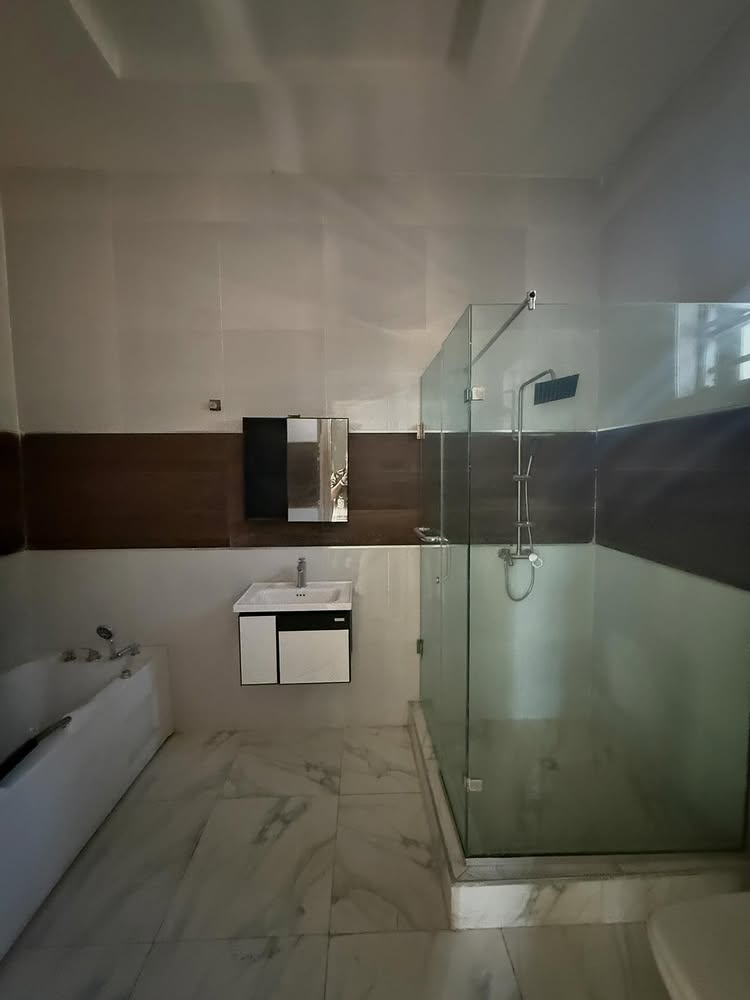 4-Bedroom Detached Duplex with BQ in Chevron Drive