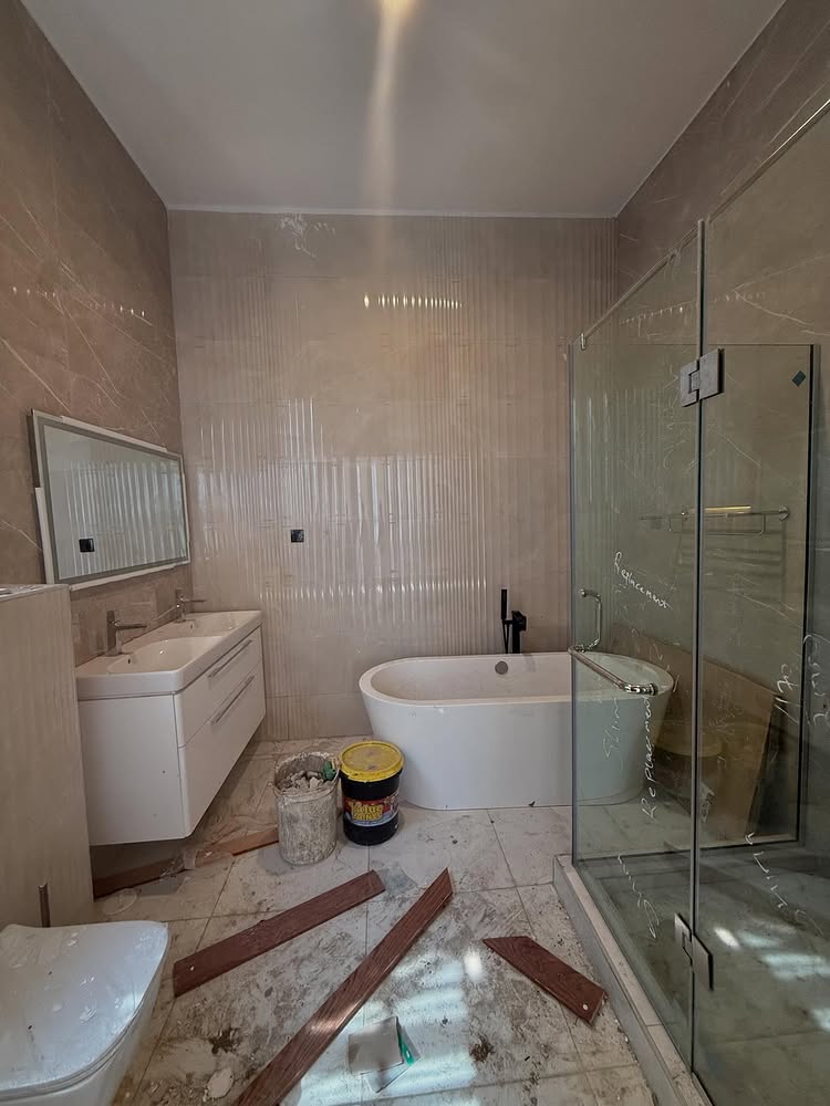 5-Bedroom Detached Duplex in Ikoyi