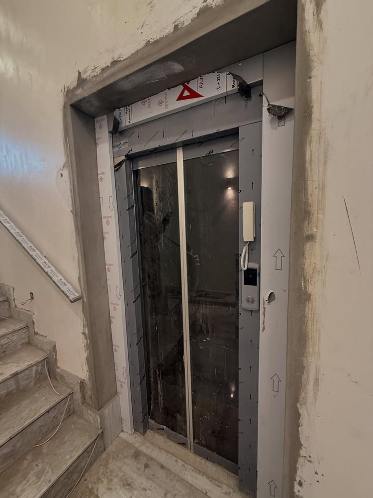 5-Bedroom Detached Duplex in Ikoyi