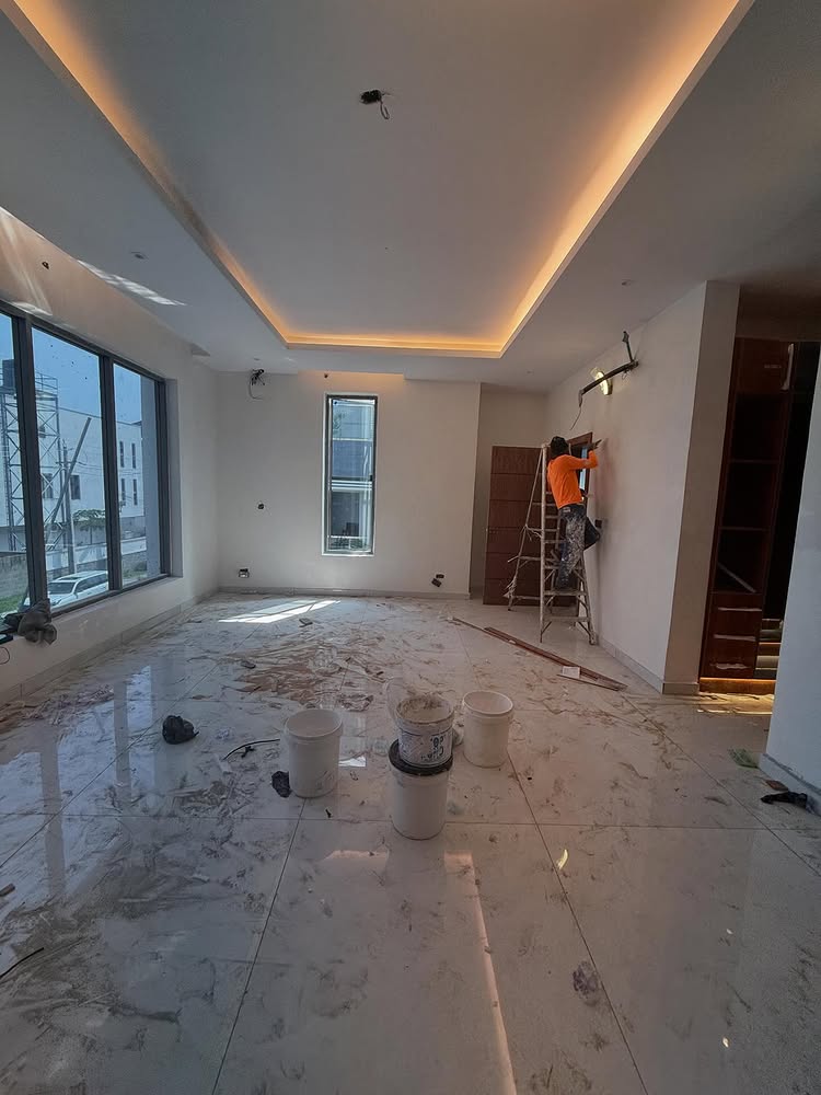 5-Bedroom Detached Duplex in Ikoyi