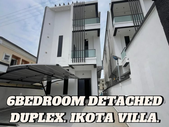 5-Bedroom Detached Duplex with BQ in Ikota Villa