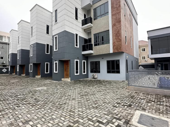 4-Bedroom Terrace Duplex in Ikate