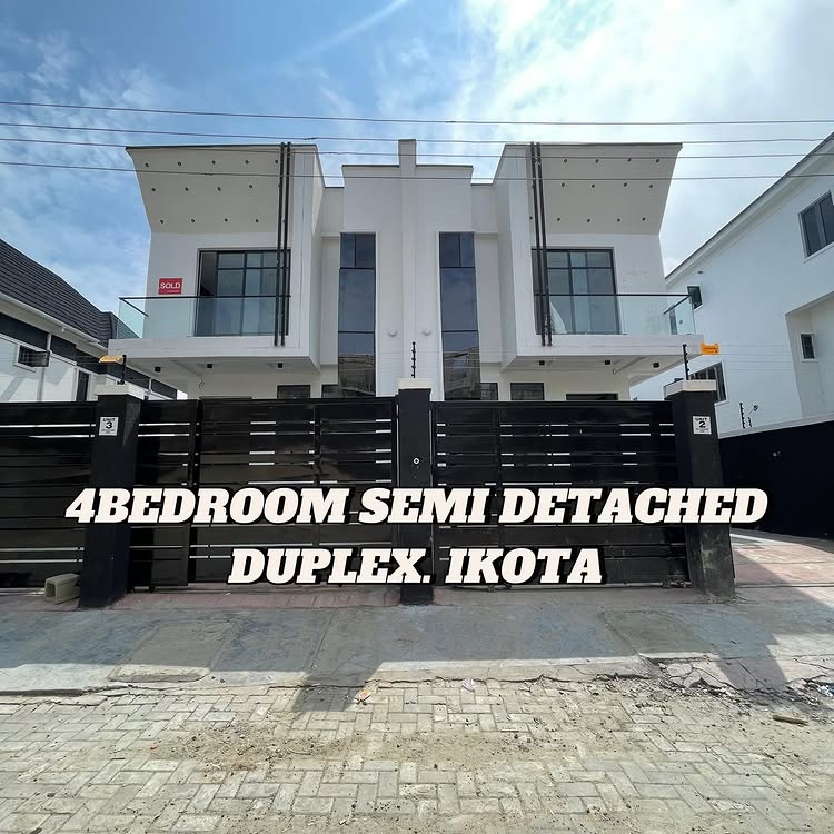4-Bedroom Duplex in Ikota