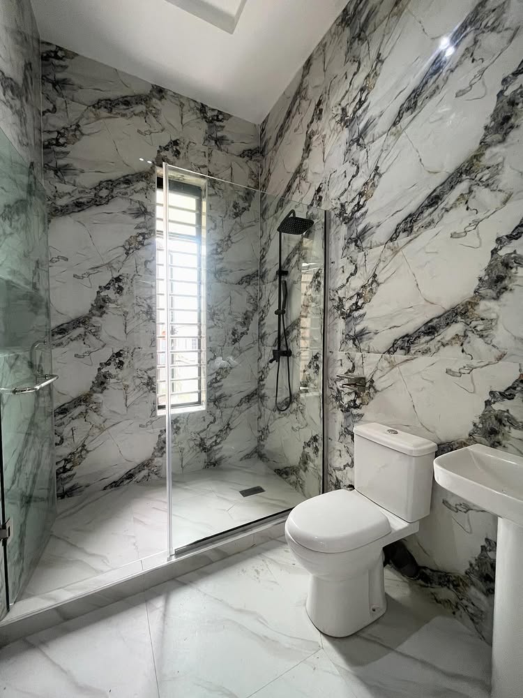 4-Bedroom Terrace Duplex in Ikota Villa