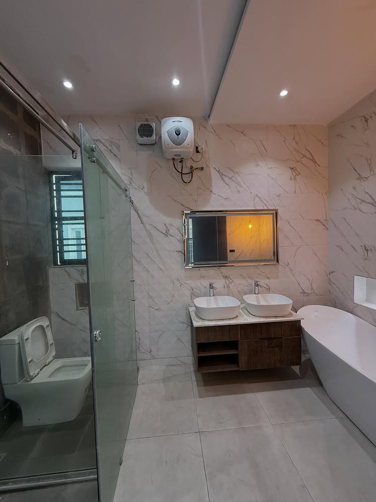 4-Bedroom Terrace Duplex in Ikate