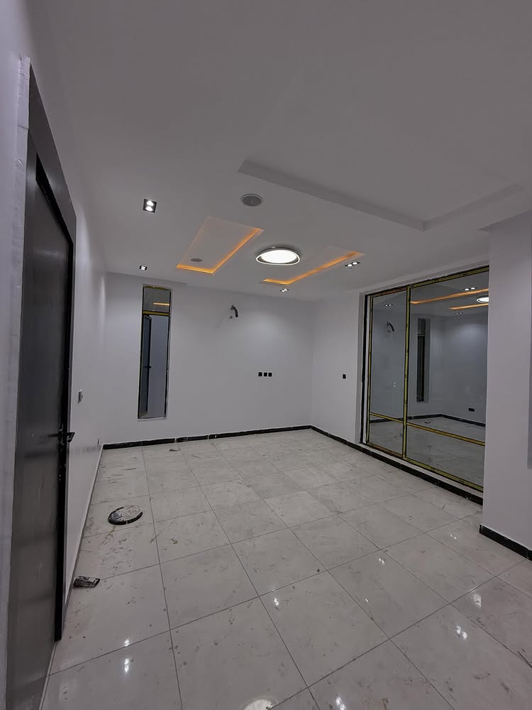 4-Bedroom Duplex in Ikate