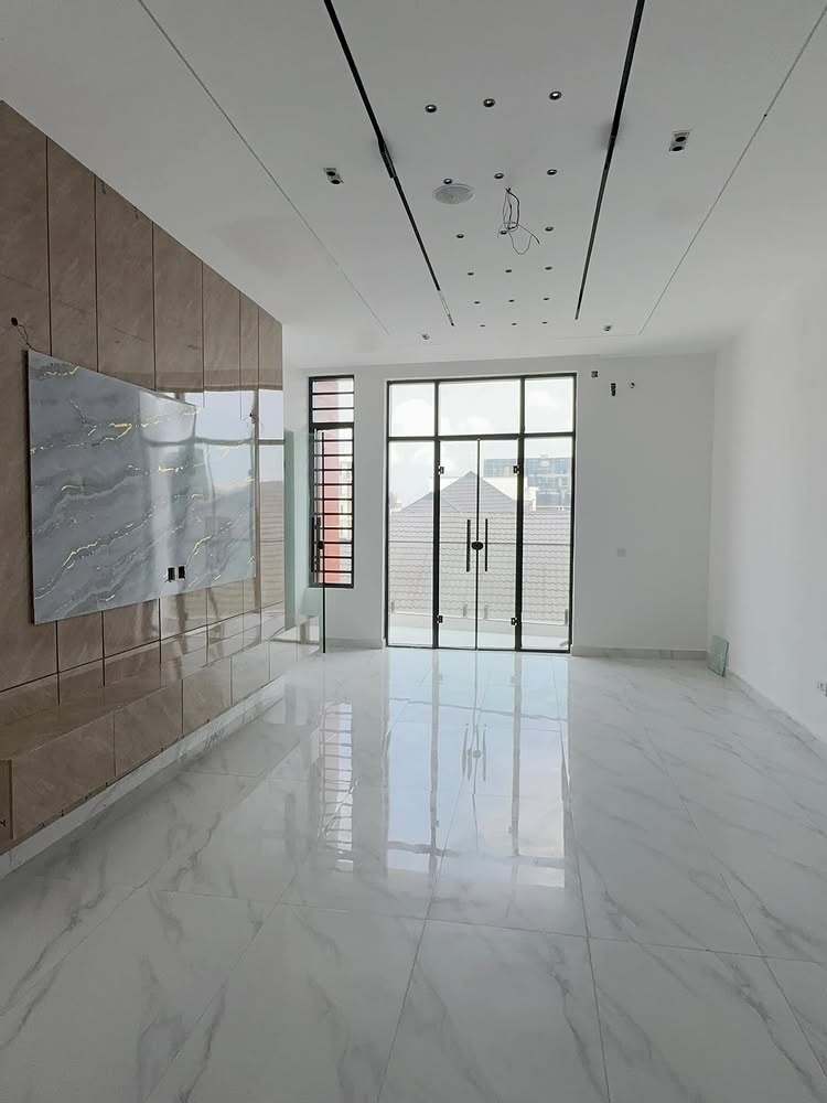 4-Bedroom Terrace Duplex in Ikate