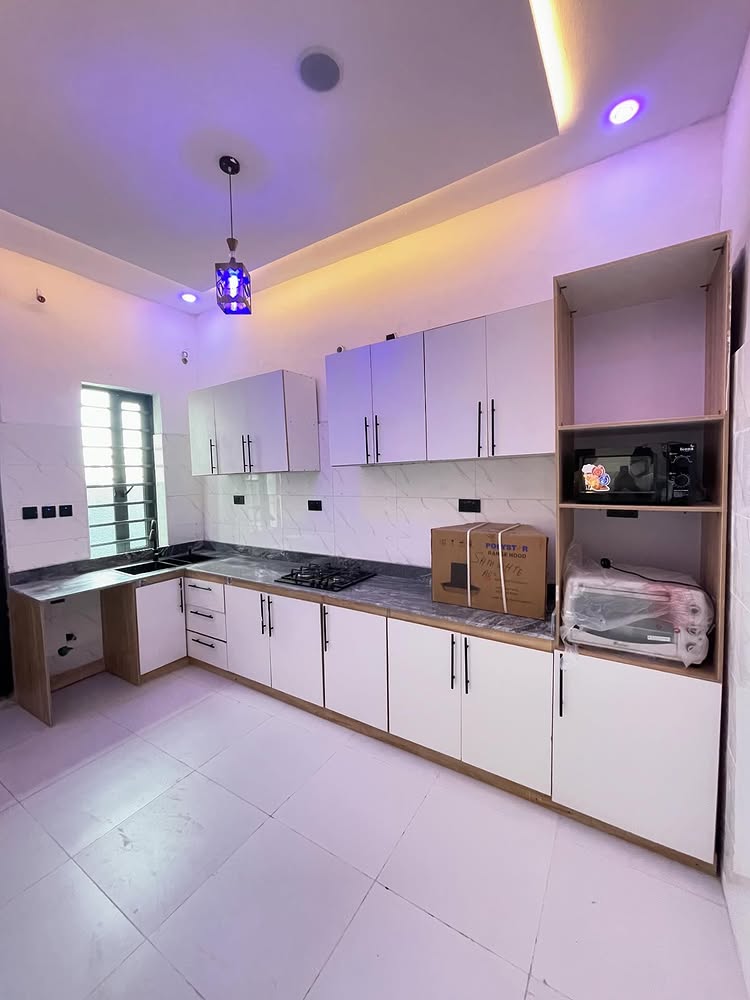 3-Bedroom Terrace Duplex in Abraham Adesanya
