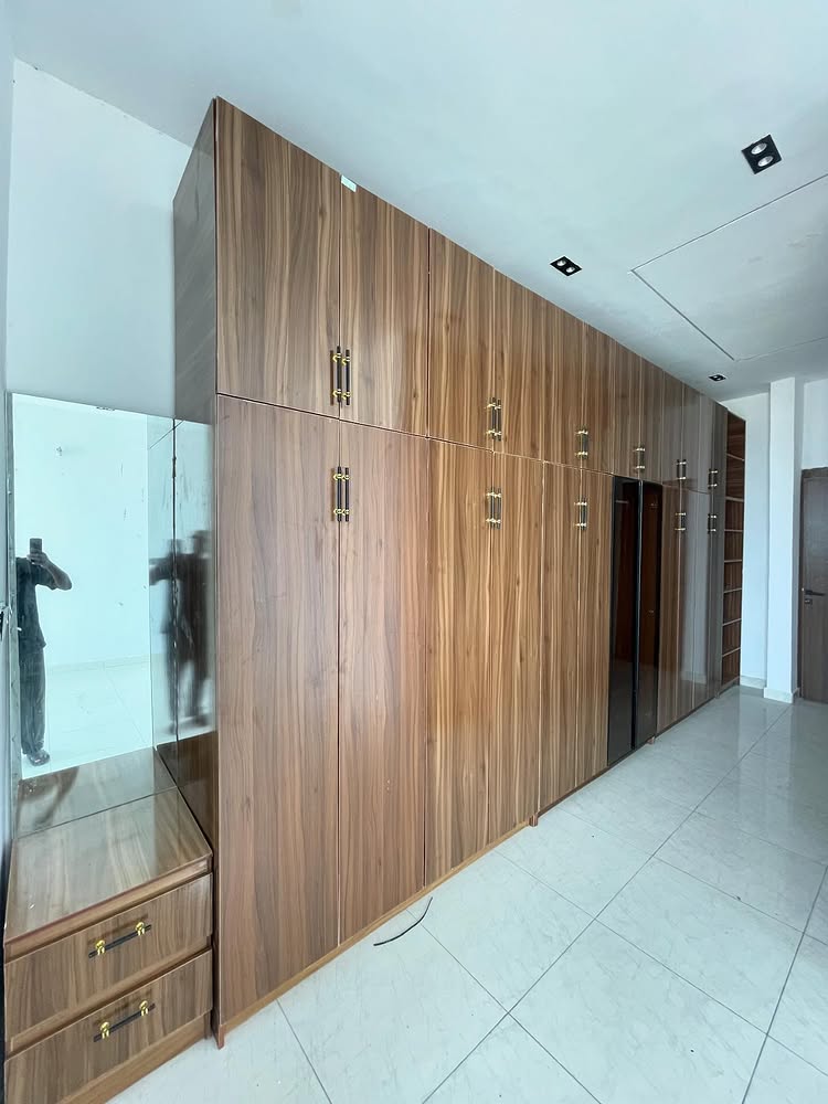 4-Bedroom Duplex in Ikota Villa