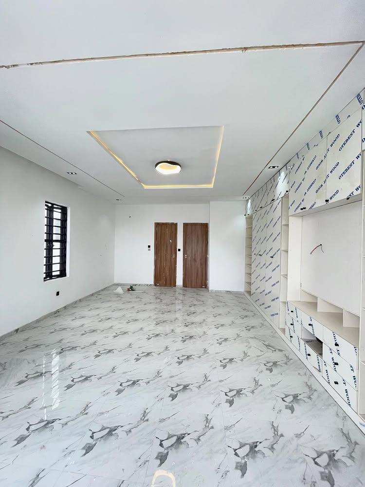 4-Bedroom Duplex in Idado Estate