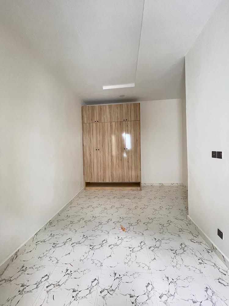 3 & 4 Bedroom Terrace Duplex in Orchid