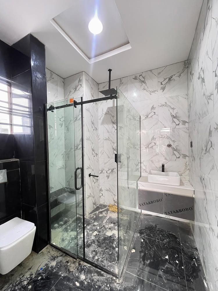 4-Bedroom Duplex in Idado Estate