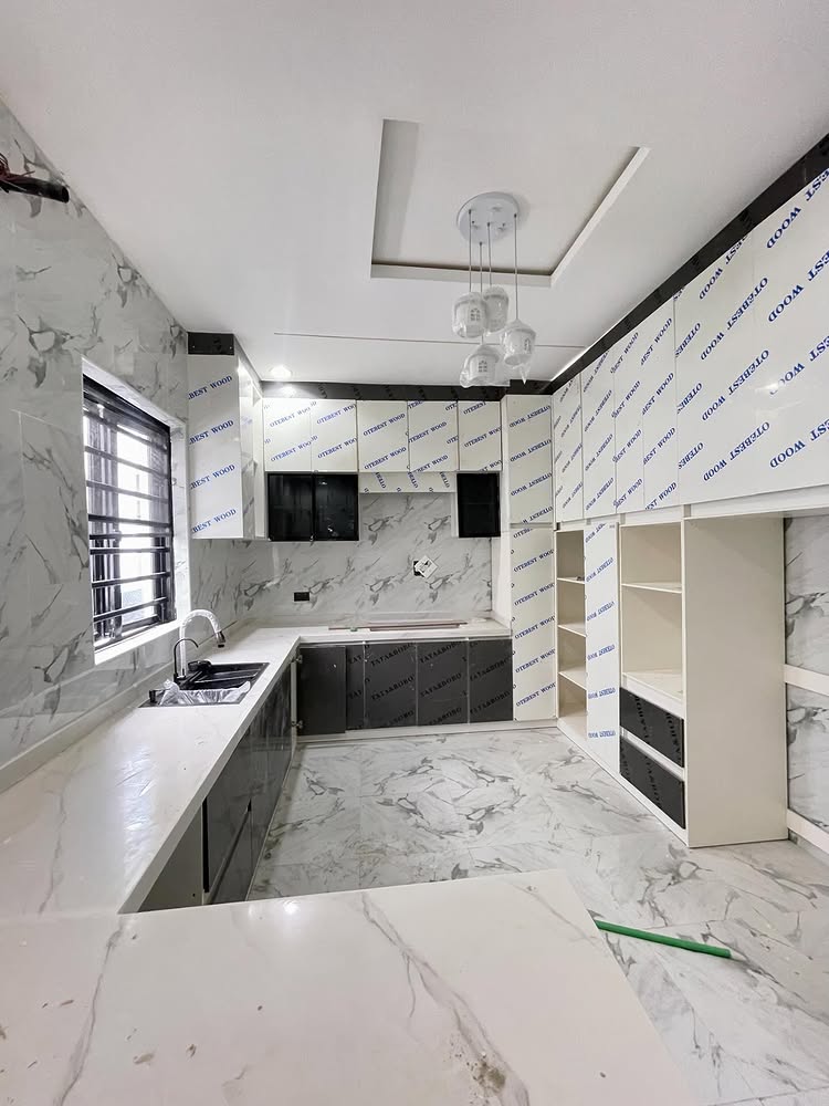 4-Bedroom Duplex in Idado Estate