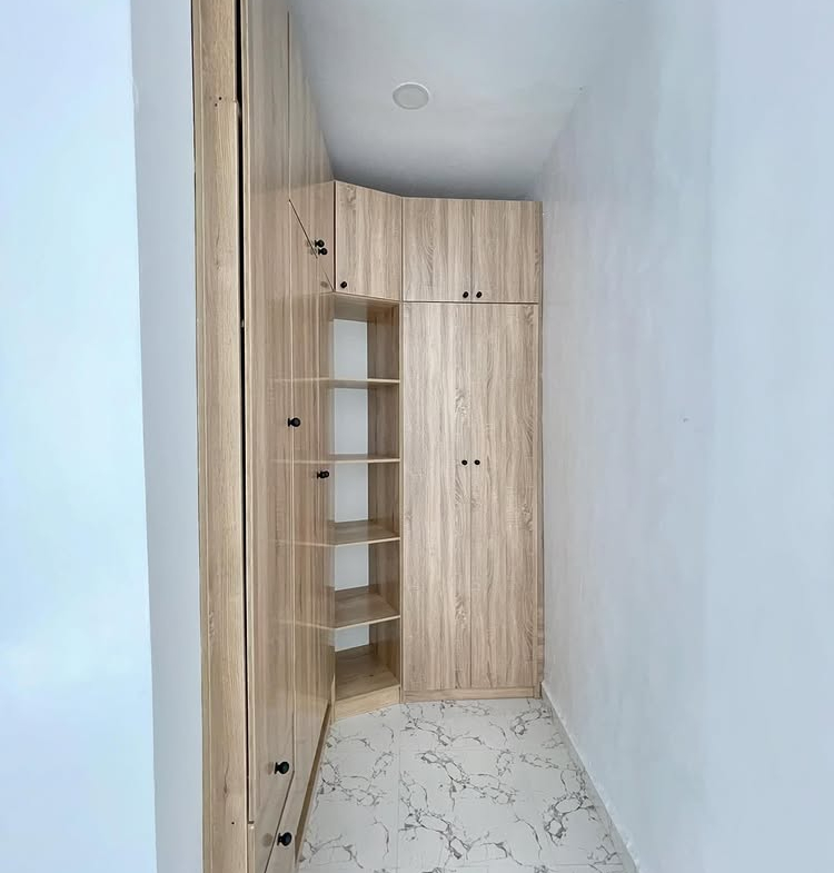 3 & 4 Bedroom Terrace Duplex in Orchid