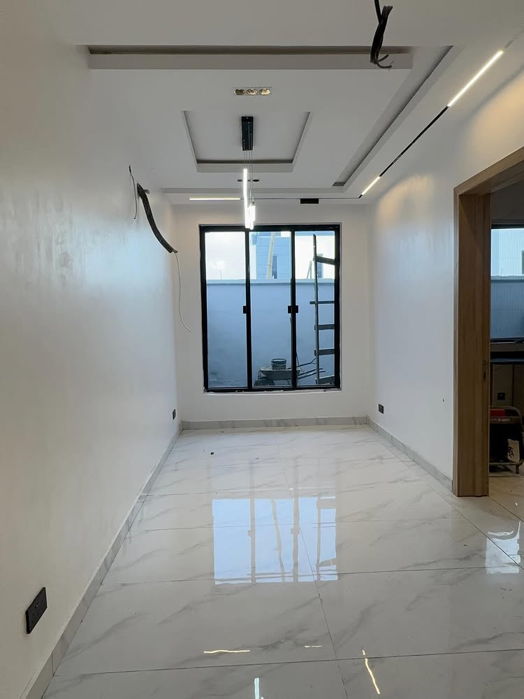 4-Bedroom Terrace Duplex in Lekki Phase 1