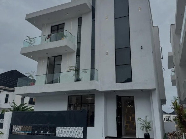 5-Bedroom Duplex Type B in Orchid